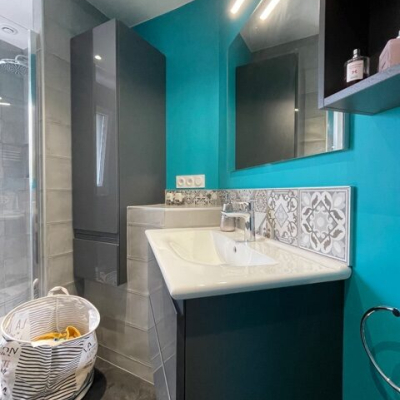 Rénovation complète : pièce de vie & salle de bain